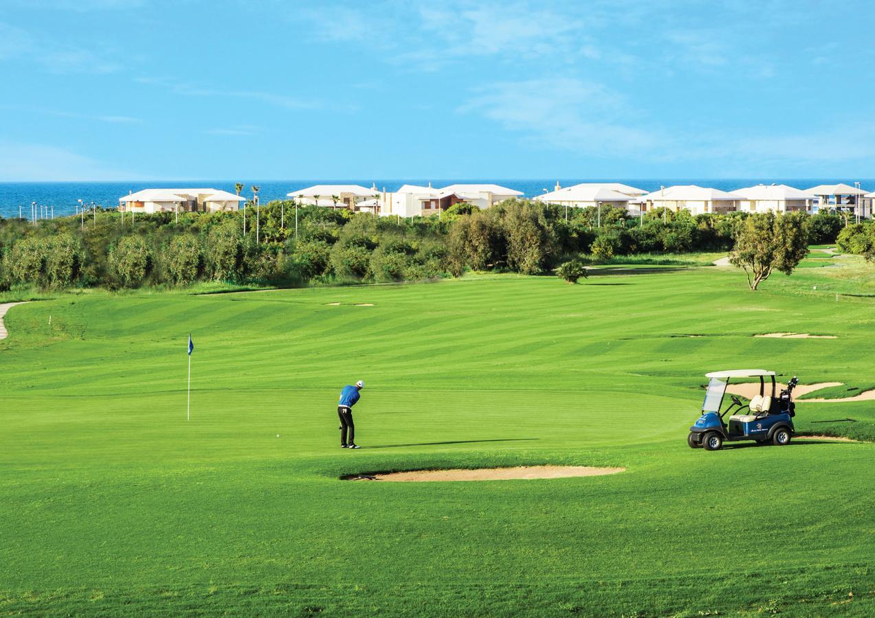 The View Bouznika Hotel Exterior photo Golf course at the Atlantis Paradise Island